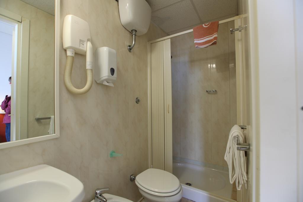 Hotel Belvedere Lido di Ostia Habitación foto